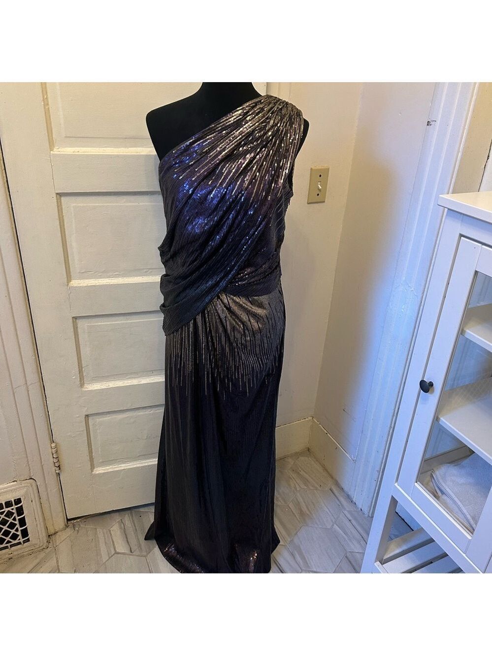 VTG Tadashi Shoji Sequin One-Shoulder Metallic Maxi Gown Party Disco Wedding